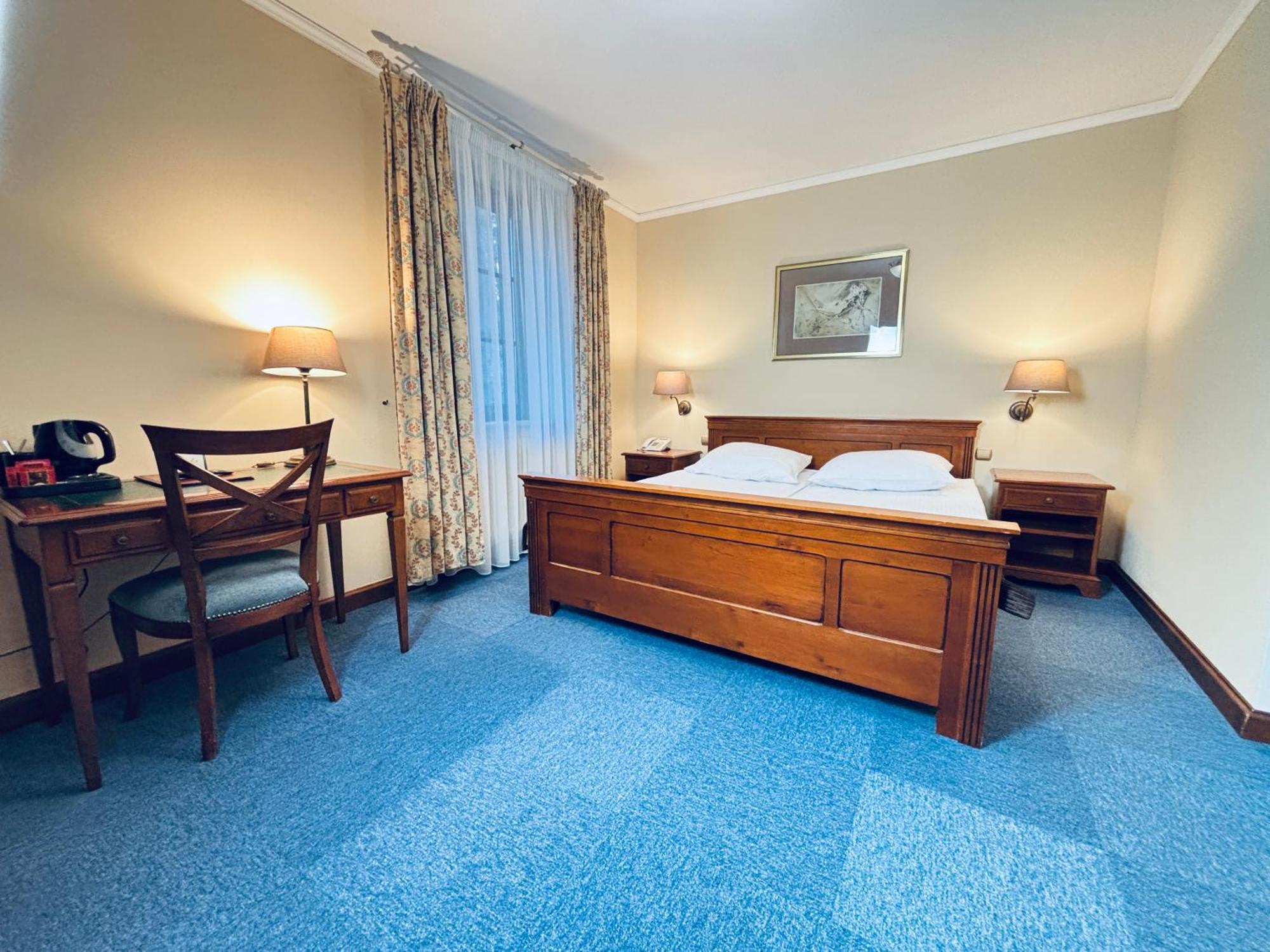 סופוט Hotel Opera מראה חיצוני תמונה